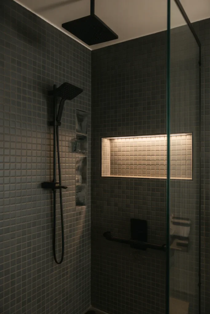 Black Shower Niche Design