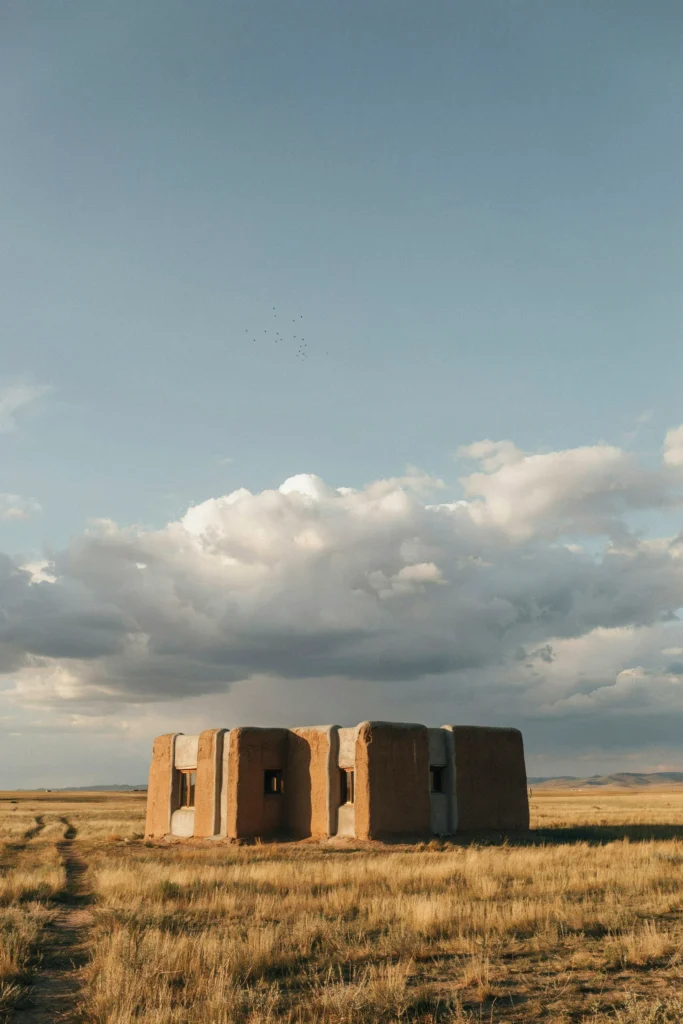 House in Ordos — Inner Mongolia, China (Baumschlager Eberle)